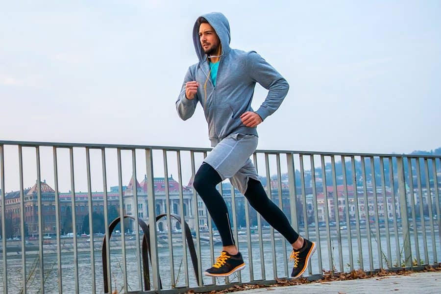 Best men's gym clothes to look good while you train