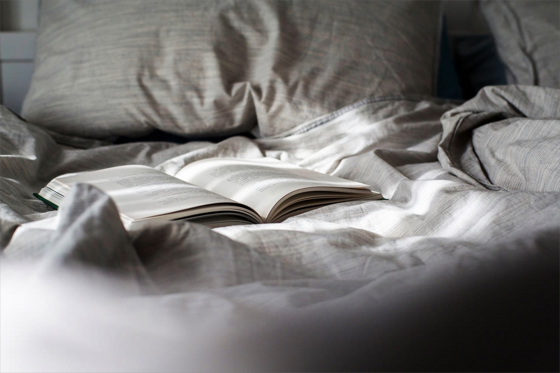 Reading Before Bed Could Help Your Sleep, Your Mental Health, And Even ...