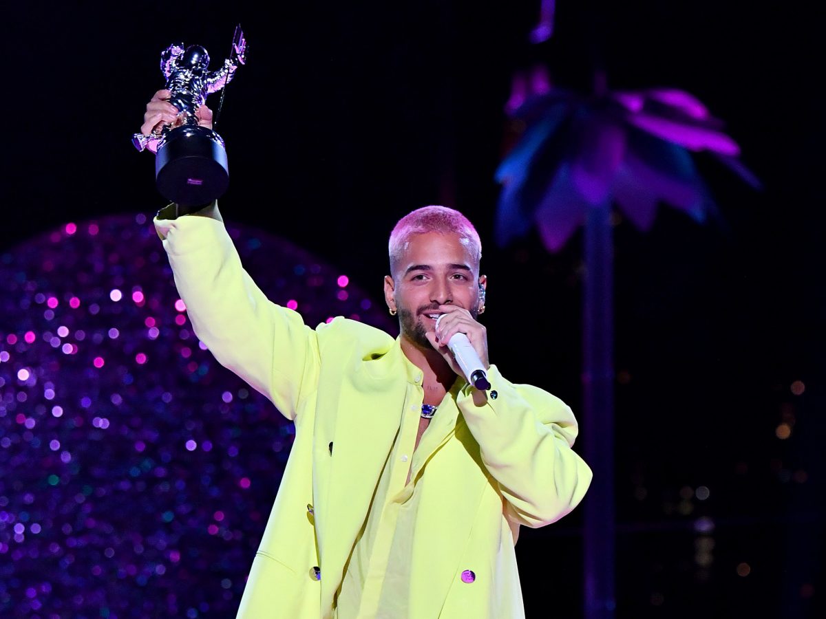 Maluma Turned the VMA's Stage Into a Paris Fashion Week Preview