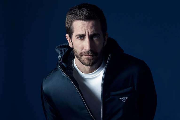 Why is everyone - Jake Gyllenhaal included - still wearing The North Face's  Nuptse jacket?