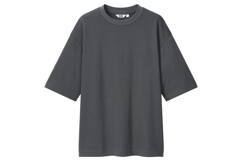 Best Oversized Plain T-Shirts for Big and Bulky Guys - GQ Middle East