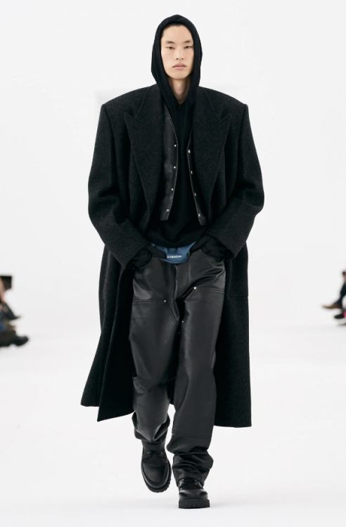 Givenchy Fall 2023: A Matrix Winter - GQ Middle East