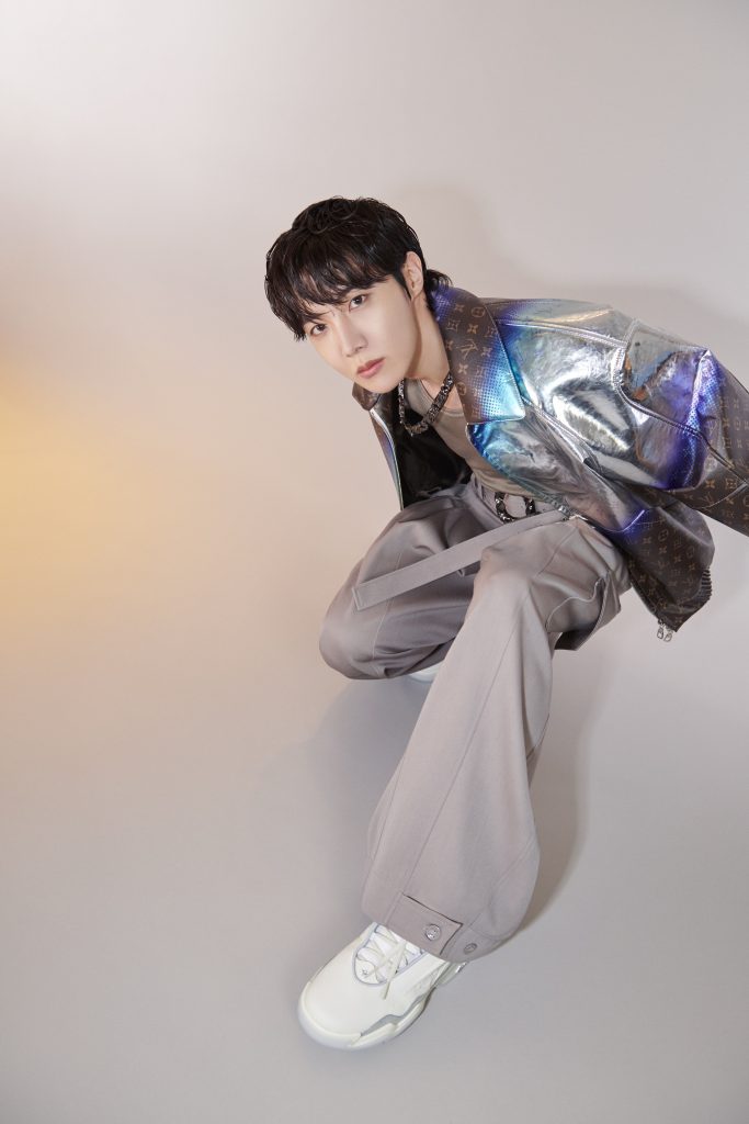 New Jeans' Hyein becomes the new ambassador of the luxury fashion brand, Louis  Vuitton