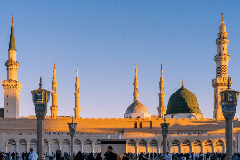 Eid Al Fitr 2024 Dates in Saudi Arabia Have Been Announced GQ Middle East