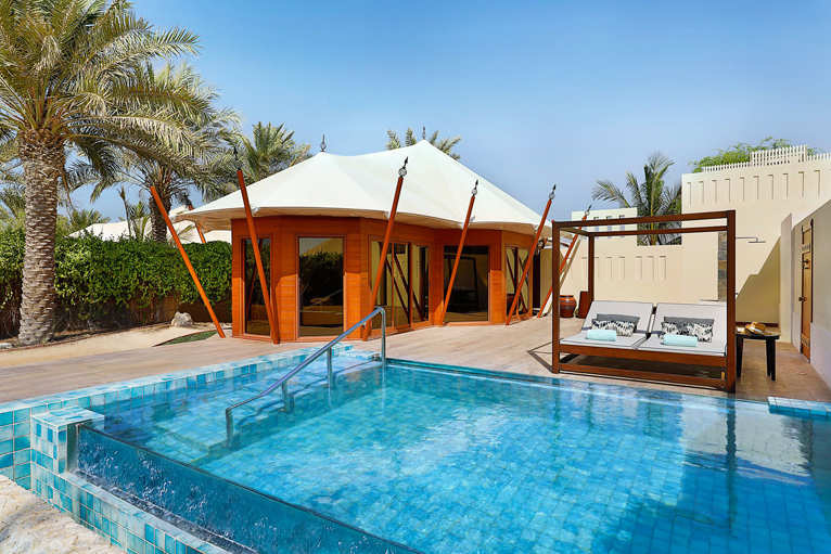 Checking In The Uae S Top Hotels With Private Pools Gq Middle East